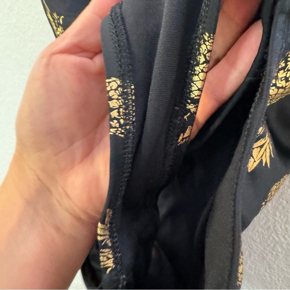 CITY STREET Black with Gold Metallic Pineapple Monogram One-piece Swimsuit - Picture 10 of 10